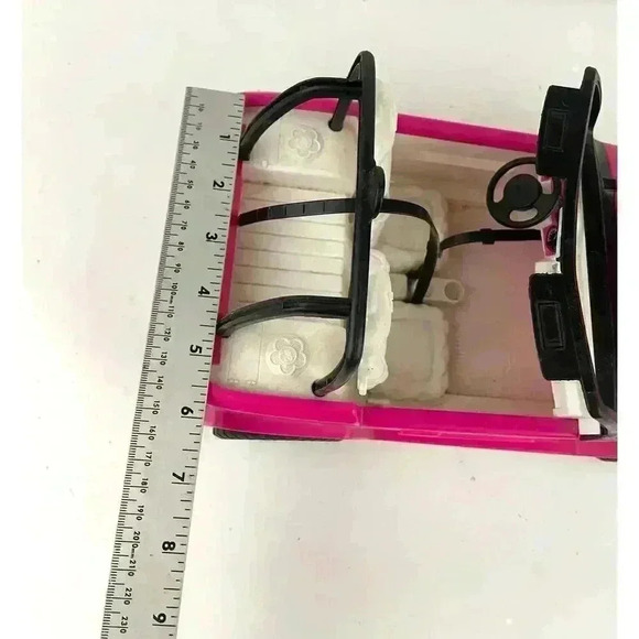 Barbie Doll Pink Jeep Car 2012 Beach Party Vehicle Y6856 - Picture 8 of 16